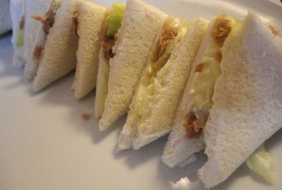 Ricetta Tramezzini al tonno ed insalata
