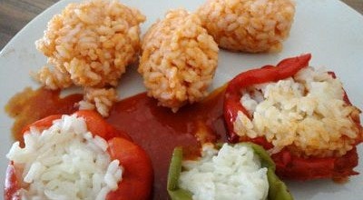 Peperoni ripieni con riso