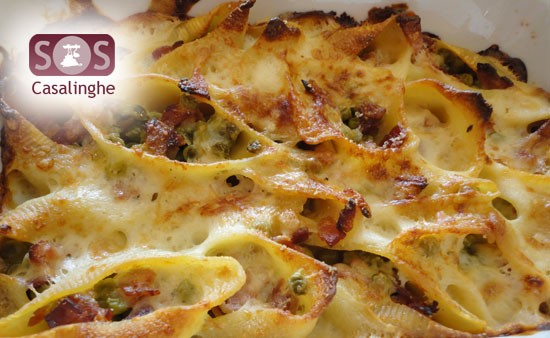 Ricetta Conchiglioni al forno con Prosciutto e Piselli