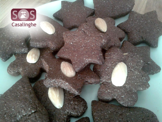 Biscotti al cioccolato con mandorle