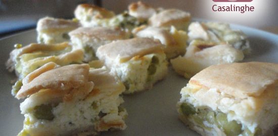 Torta salata ai piselli e brie