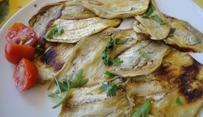 Melanzane grigliate con prezzemolo