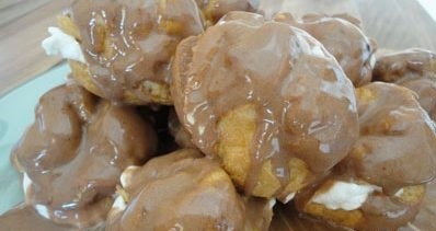 Ricetta Profiteroles al cioccolato e panna montata