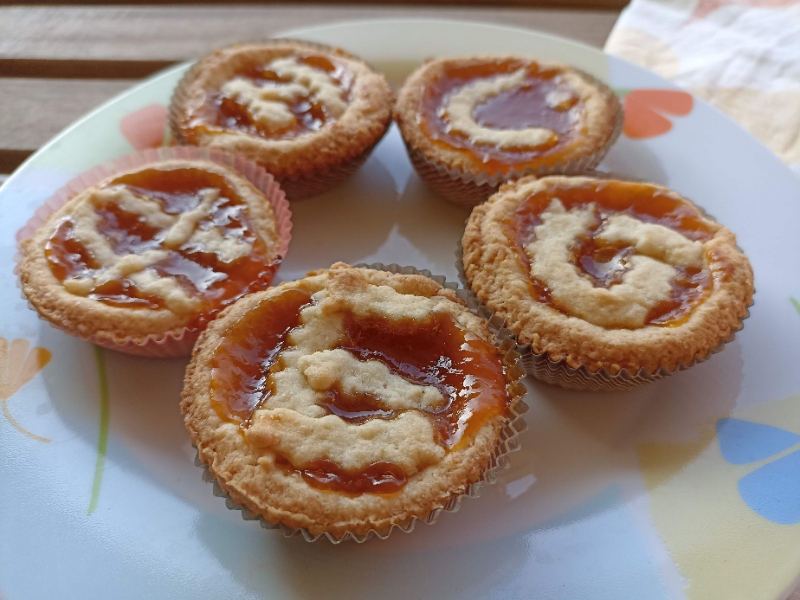 Crostatine di albicocca