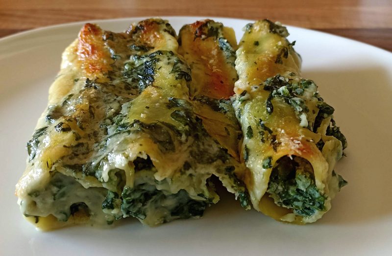 Cannelloni ripieni ricotta e spinaci