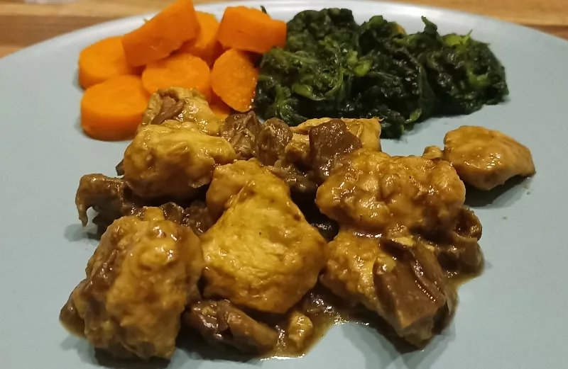 Bocconcini di pollo ai funghi porcini